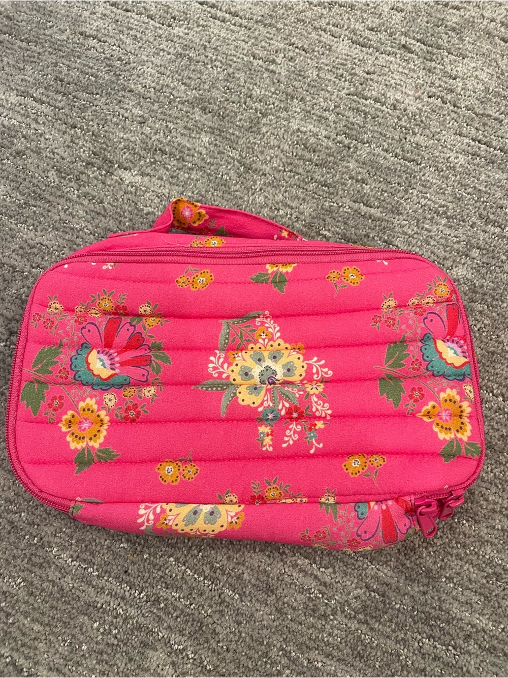 Spell small packing cube. NWOT